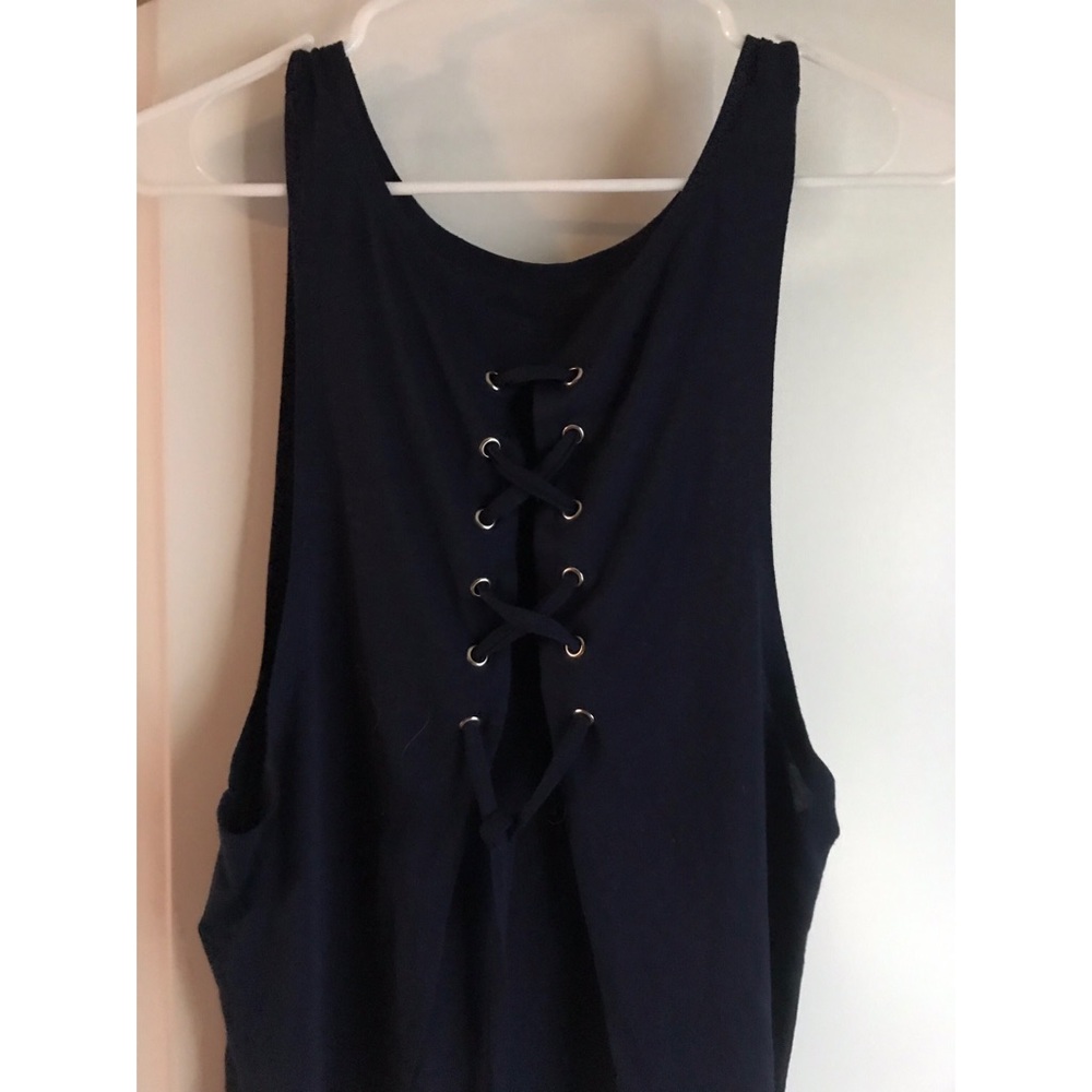 Women’s athletic tank top